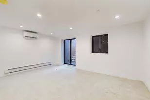 800 5th Ave, Brooklyn, NY 11232 - Photo 26