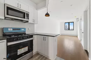 800 5th Ave, Brooklyn, NY 11232 - Photo 4