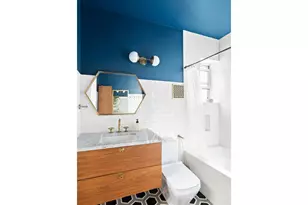 28 Stephens Ct, New York City, NY 11226 - Photo 10