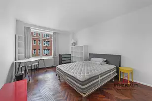 216 E 47th St, New York City, NY 10017 - Photo 8