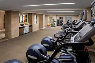 160 Central Park S, New York City, NY 10019 - Photo 14