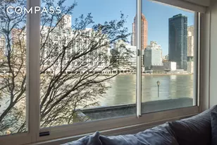 551 Main St, New York City, NY 10044 - Photo 2