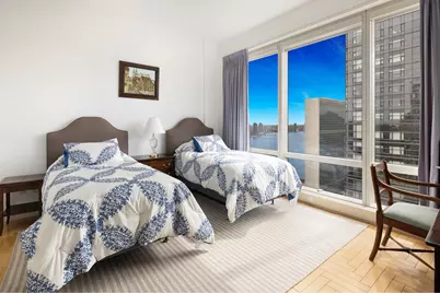 845 United Nations Plaza #43C, New York City, NY 10017 - Photo 6