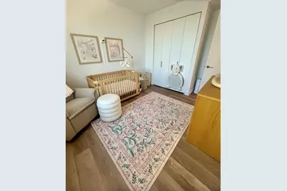 5241 Center Boulevard #1410, New York City, NY 11101 - Photo 6