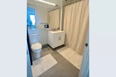 5241 Center Boulevard #1410, New York City, NY 11101 - Photo 12