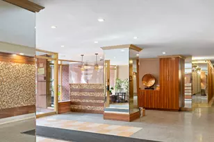 415 Beverley Rd, New York City, NY 11218 - Photo 8