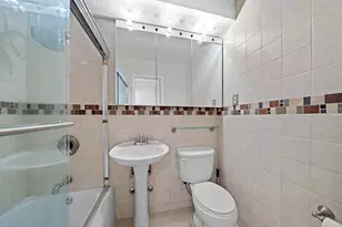 240 E 35th St, New York City, NY 10016 - Photo 14