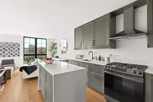659 Baltic St, New York City, NY 11217 - Photo 6