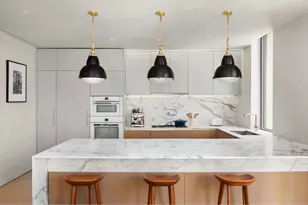 80 E 10th St, New York City, NY 10003 - Photo 4