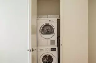 303 E 33rd St, New York City, NY 10016 - Photo 8