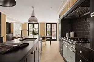 127 W 11th St, New York City, NY 10011 - Photo 4