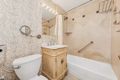 333 E 66th Street #9H, New York, NY 10065 - Photo 4