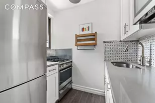 675 Academy St, New York City, NY 10034 - Photo 6