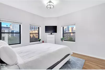 186 W 80th Street #4J, New York City, NY 10024 - Photo 4