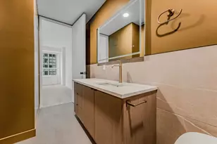 146 W 57th St, New York City, NY 10019 - Photo 14