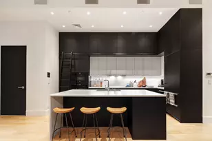 121 Mercer St, New York City, NY 10012 - Photo 4