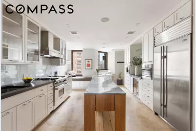 180 E 79th Street #14G, New York City, NY 10075 - Photo 2