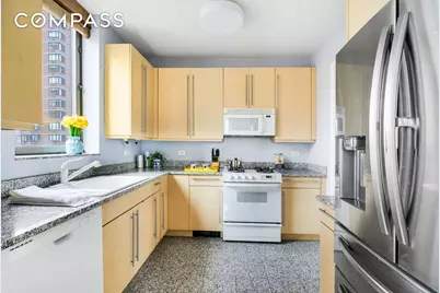 2 Columbus Avenue #17C, New York City, NY 10023 - Photo 6