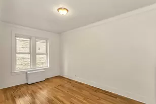 561 41st St, New York City, NY 11232 - Photo 4