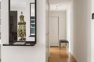 250 E 30th St, New York City, NY 10016 - Photo 8