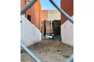 316 Pleasant Ave, New York City, NY 10035 - Photo 16