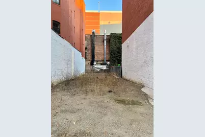 316 Pleasant Avenue, New York City, NY 10035 - Photo 2