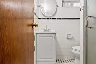 132-55 154th St, New York City, NY 11434 - Photo 38