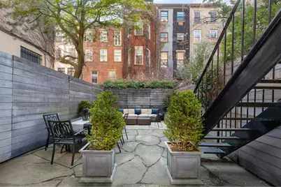 428 W 23rd Street #1A, New York, NY 10011 - Photo 2