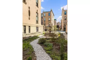 218 W 139th St, New York City, NY 10030 - Photo 38