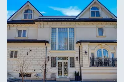 176 Irwin Street, New York City, NY 11235 - Photo 24
