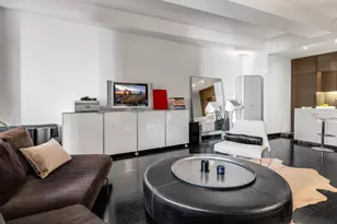 20 Pine St, New York City, NY 10005 - Photo 2