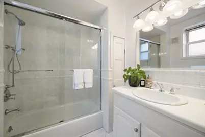 230 Union Street, New York City, NY 11231 - Photo 8