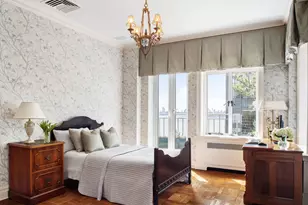 1 Beekman Pl, New York City, NY 10022 - Photo 10