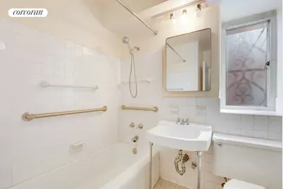 135 E 71st Street #2D, New York City, NY 10021 - Photo 6