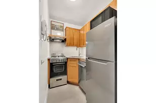 3 Sheridan Square, New York City, NY 10014 - Photo 4