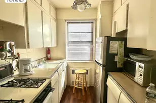 1036 Park Ave, New York City, NY 10028 - Photo 4