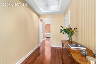 60 E 55th St, New York City, NY 10022 - Photo 4