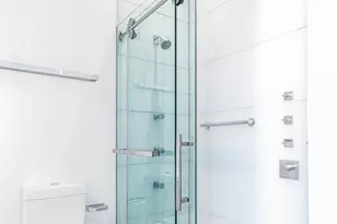 303 Mercer St, New York City, NY 10003 - Photo 16