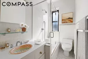 136 E 64th St, New York City, NY 10065 - Photo 8