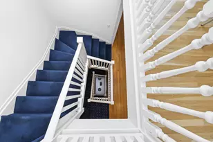 152 E 63rd St, New York City, NY 10065 - Photo 8