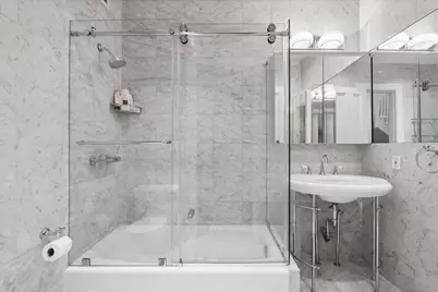 152 E 63rd Street #2, New York City, NY 10065 - Photo 14