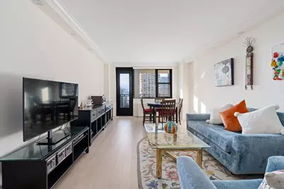 165 W 66th Street #15D, New York, NY 10023 - Photo 1