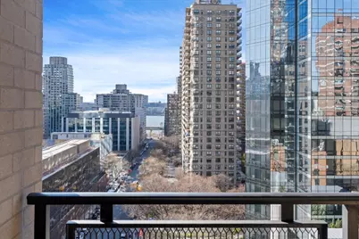 165 W 66th Street #15D, New York, NY 10023 - Photo 12