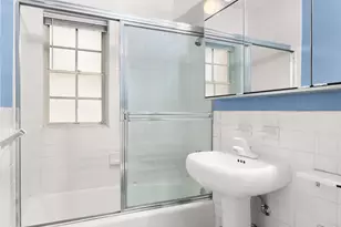 175 W 13th St, New York City, NY 10011 - Photo 6