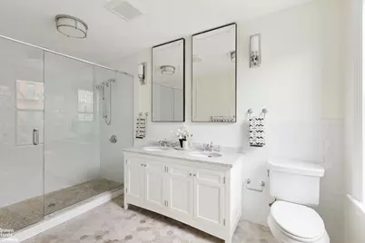 302 Weirfield Street, New York City, NY 11237 - Photo 14