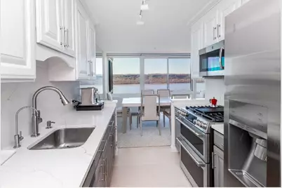 2521 Palisade Avenue #8C, New York City, NY 10463 - Photo 4