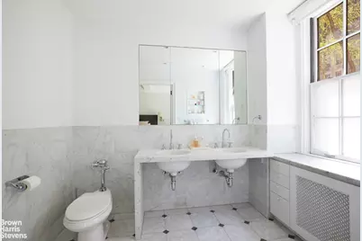 117 E 72nd Street #2W, New York City, NY 10021 - Photo 10