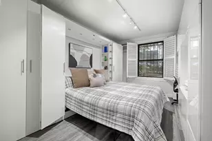 622 Washington St, New York City, NY 10014 - Photo 4