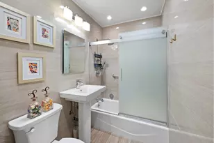 622 Washington St, New York City, NY 10014 - Photo 4