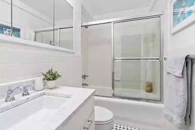 300 W 23rd Street #7A, New York, NY 10011 - Photo 6